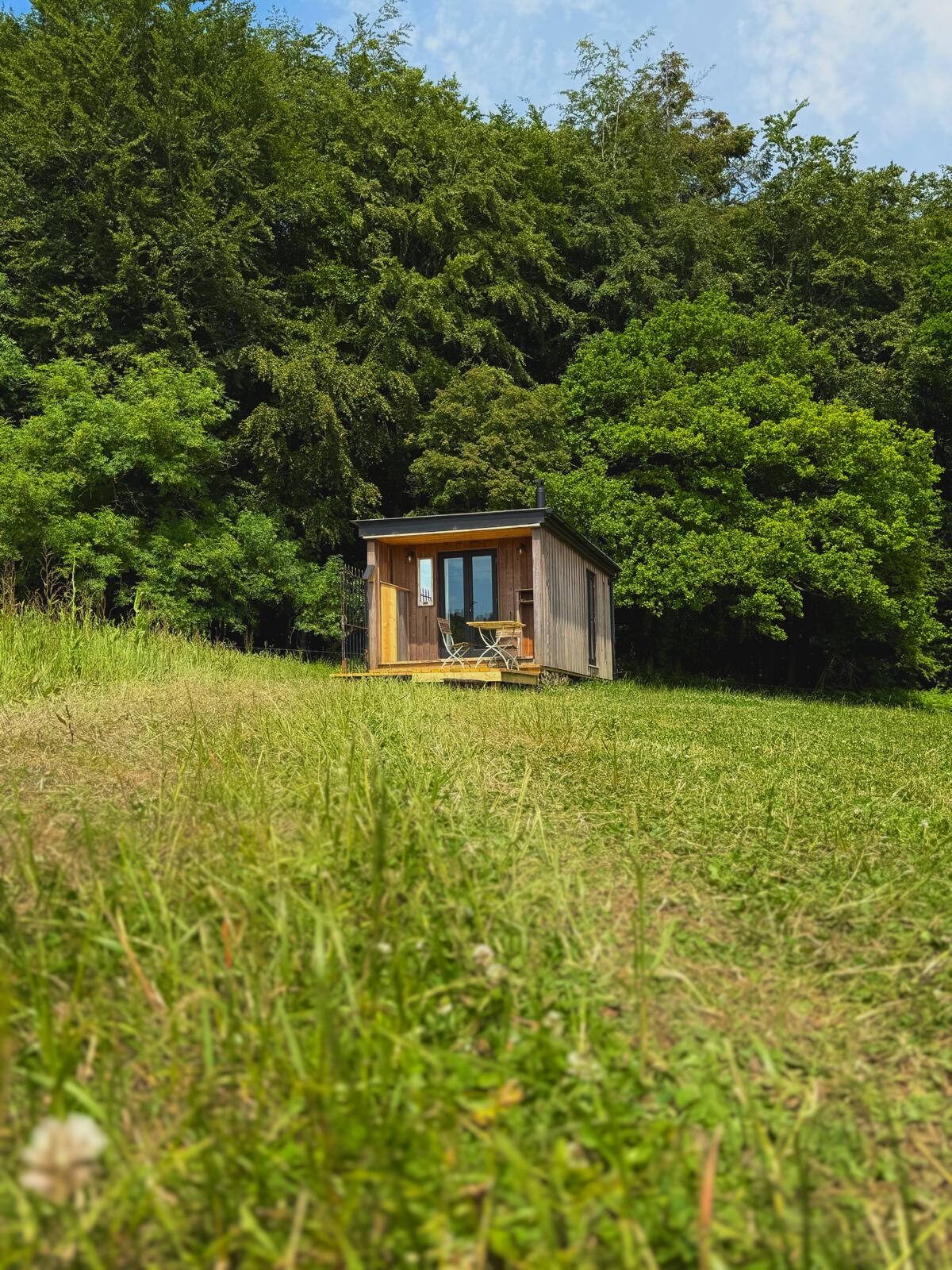 Kalou cabin exterior in the field