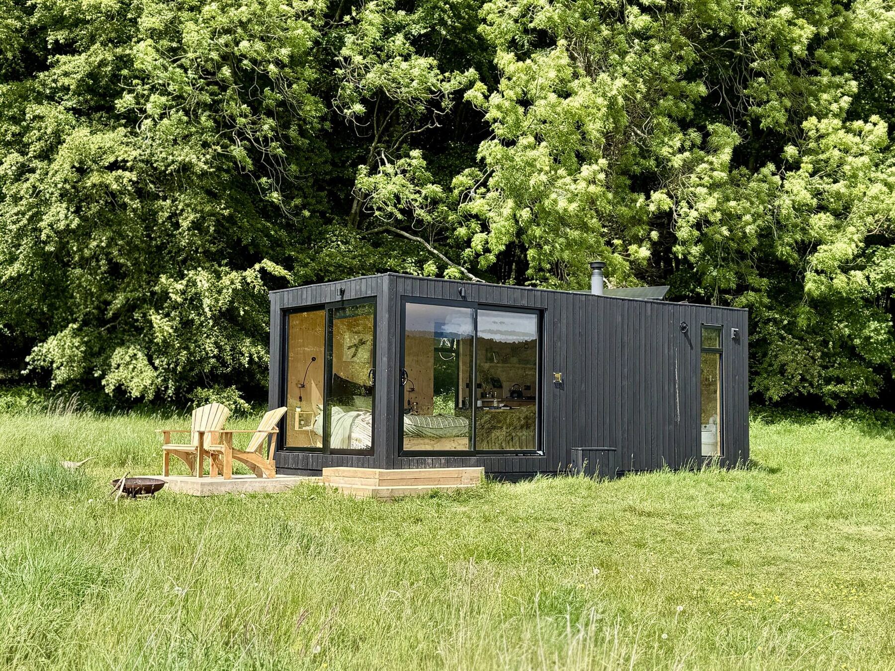 Roeka cabin in the field near Goodwood